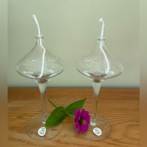 2 VTG CRYSTAL PRINCESS HOUSE HERITAGE PATTERN OIL LAMPS, #416, With Wicks